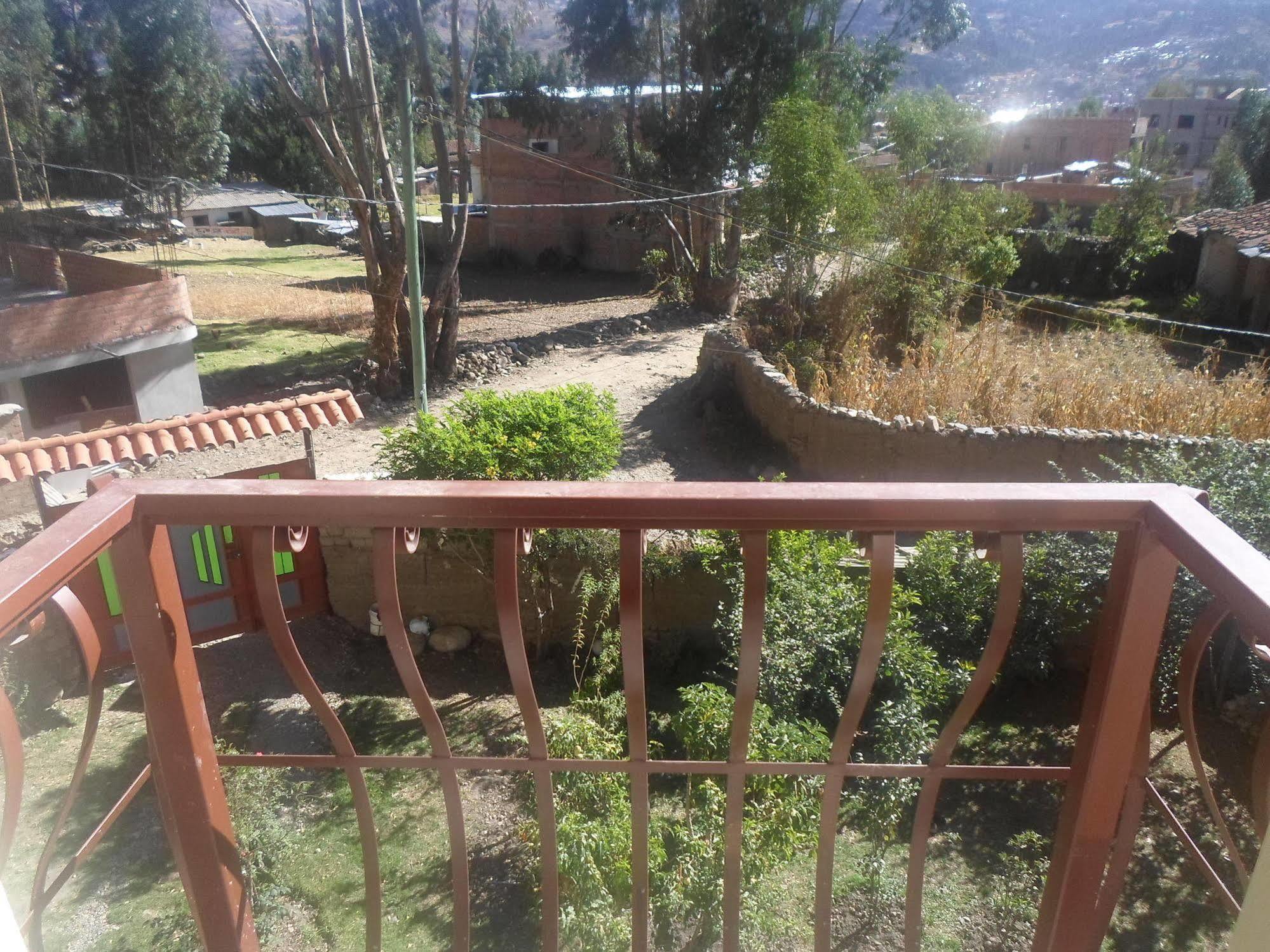 Hostal Casa Del Montanista Huaraz  Exterior photo